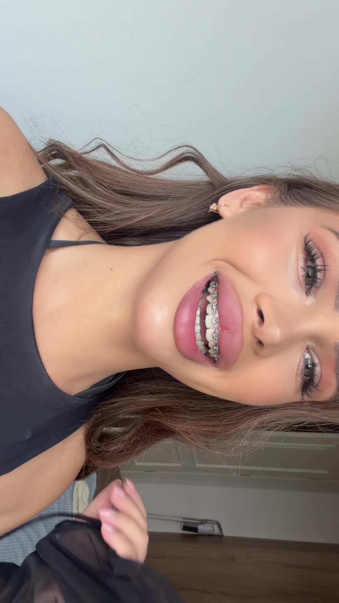 @Legalnaja