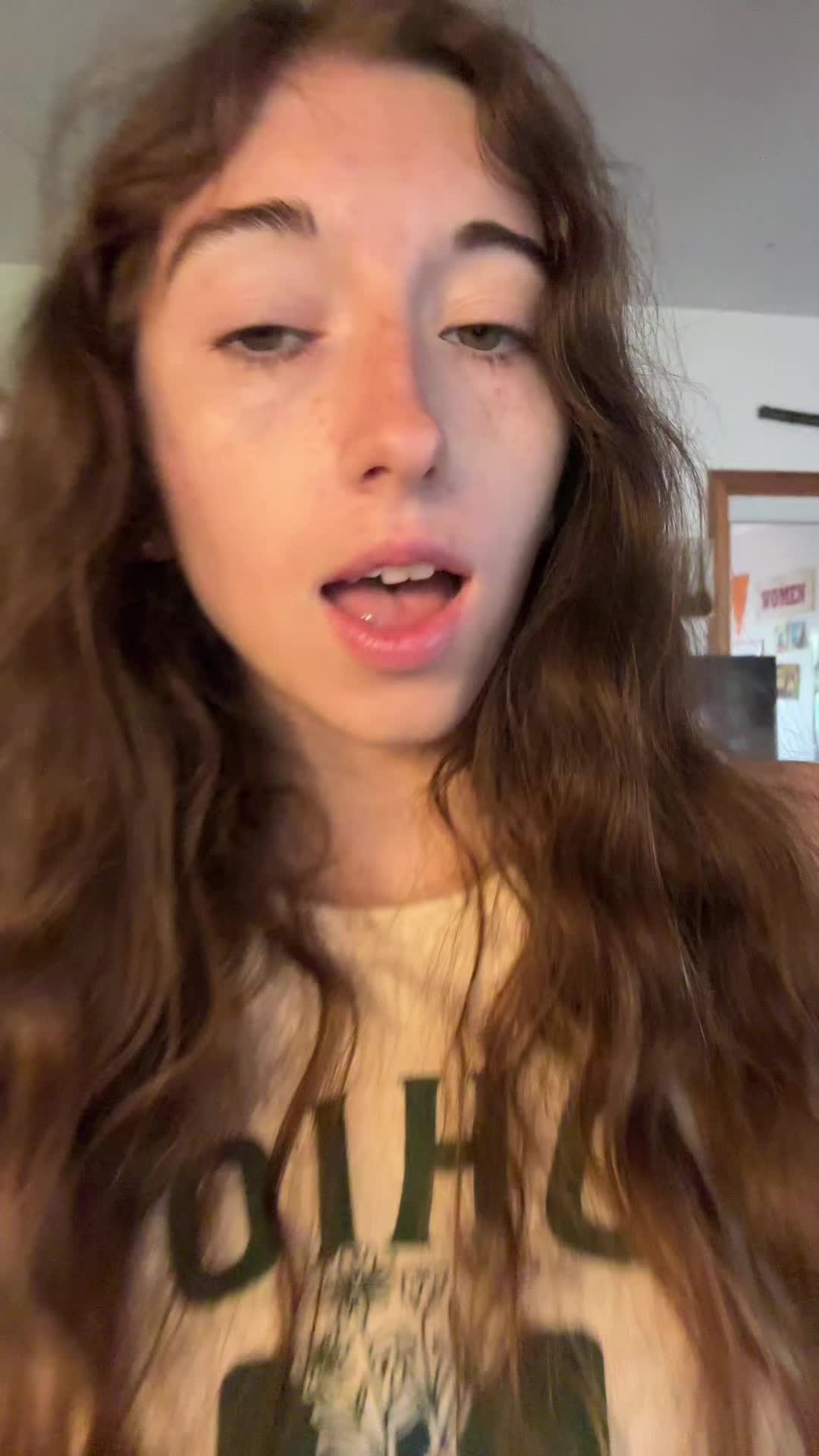 @ashlyn