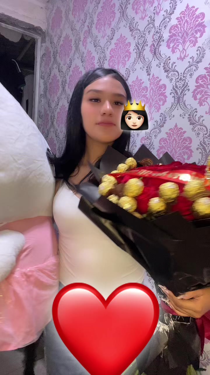 @Adri.ofi.03