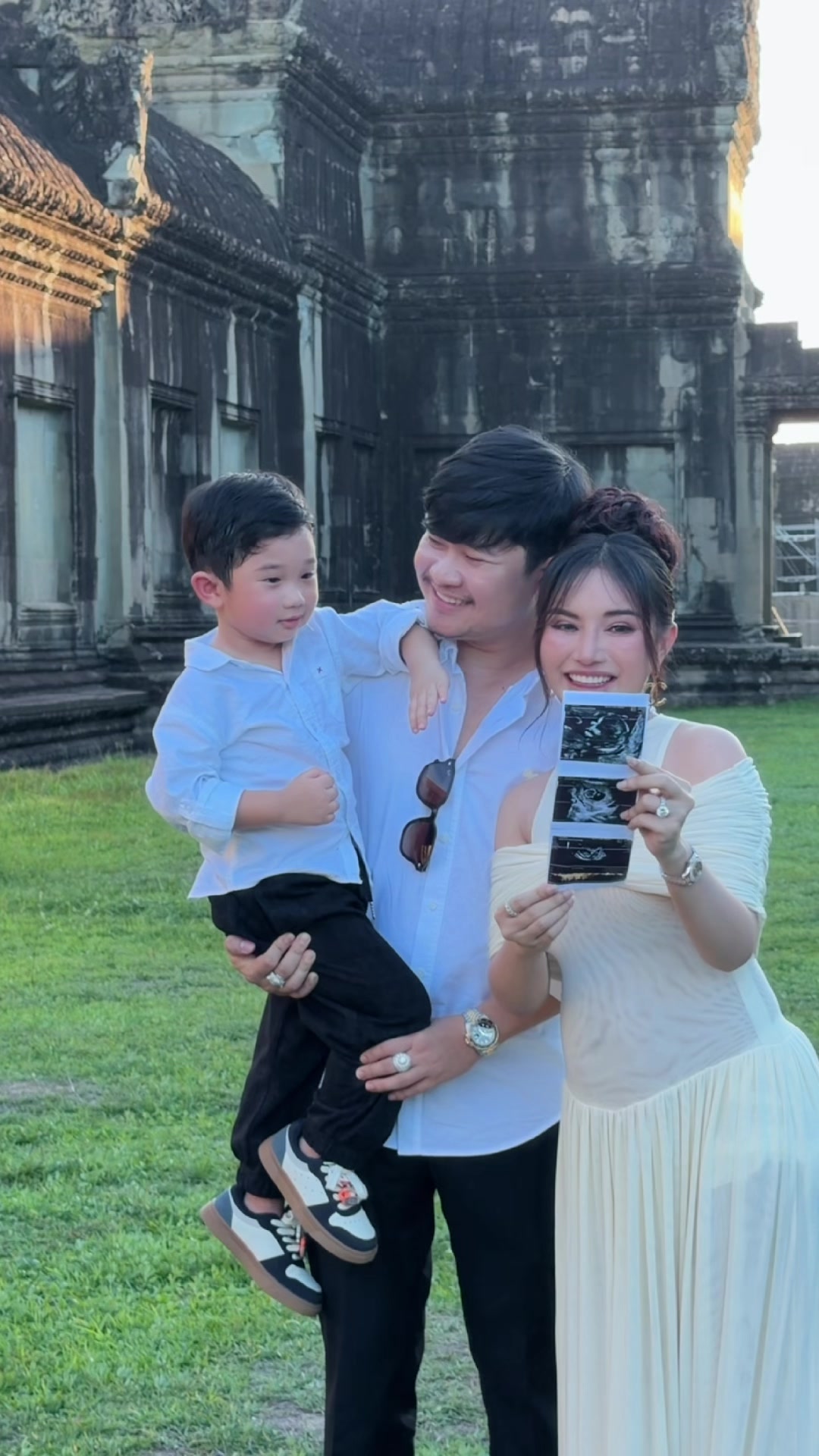 @Nimol Felix - ម៉ាក់អូនភូ 💕