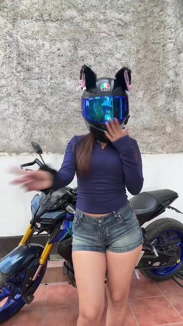 @WelshBikeModel🏴󠁧󠁢󠁷󠁬󠁳󠁿