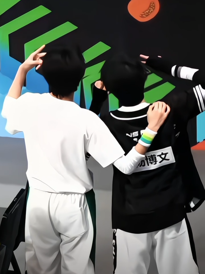 @๐จ๐ข๐ฑ๐ฑ_๐
๐ฑ๐
