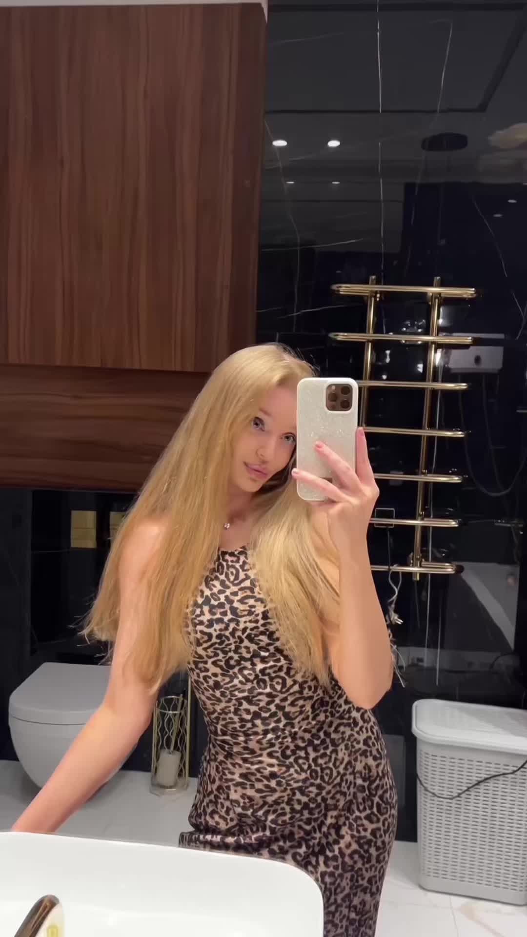 @Aurora🕊️