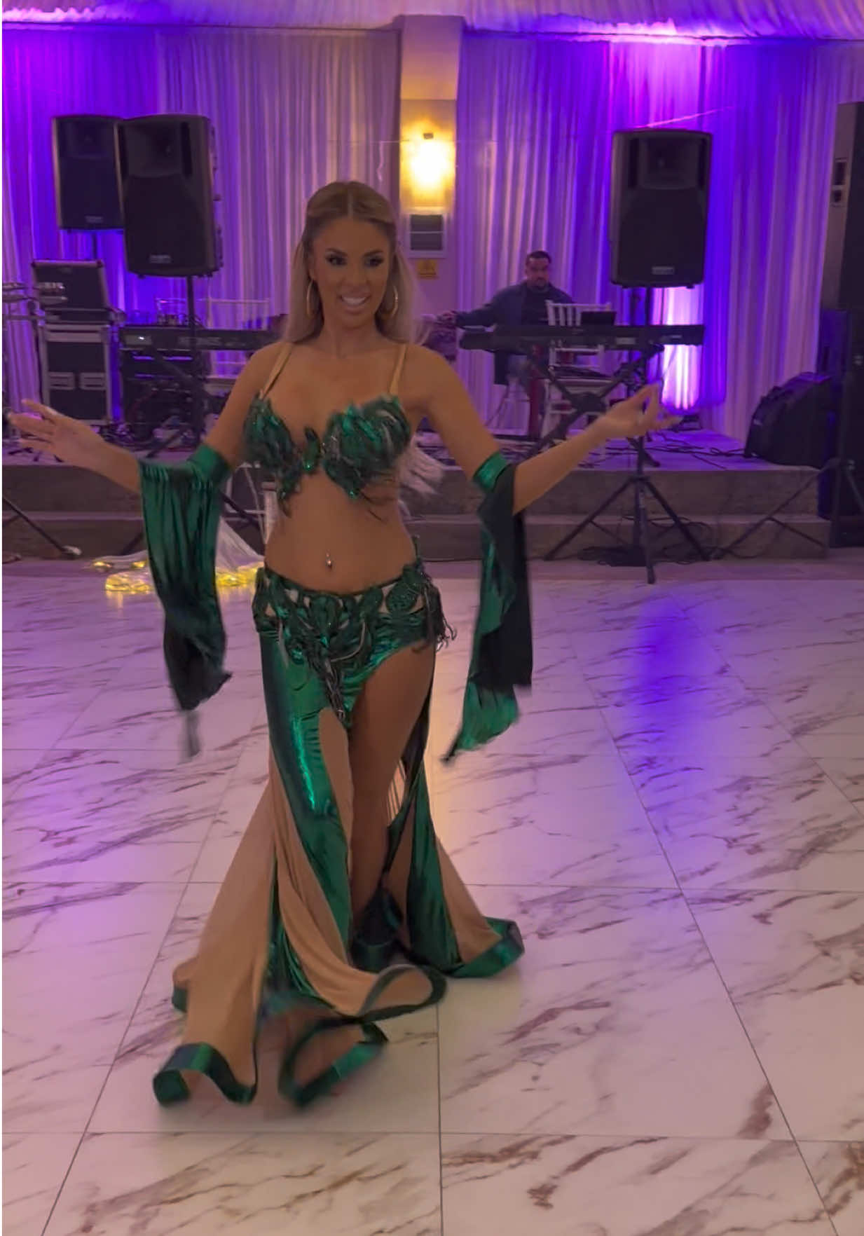 @Bianca Gabriela | Bellydance