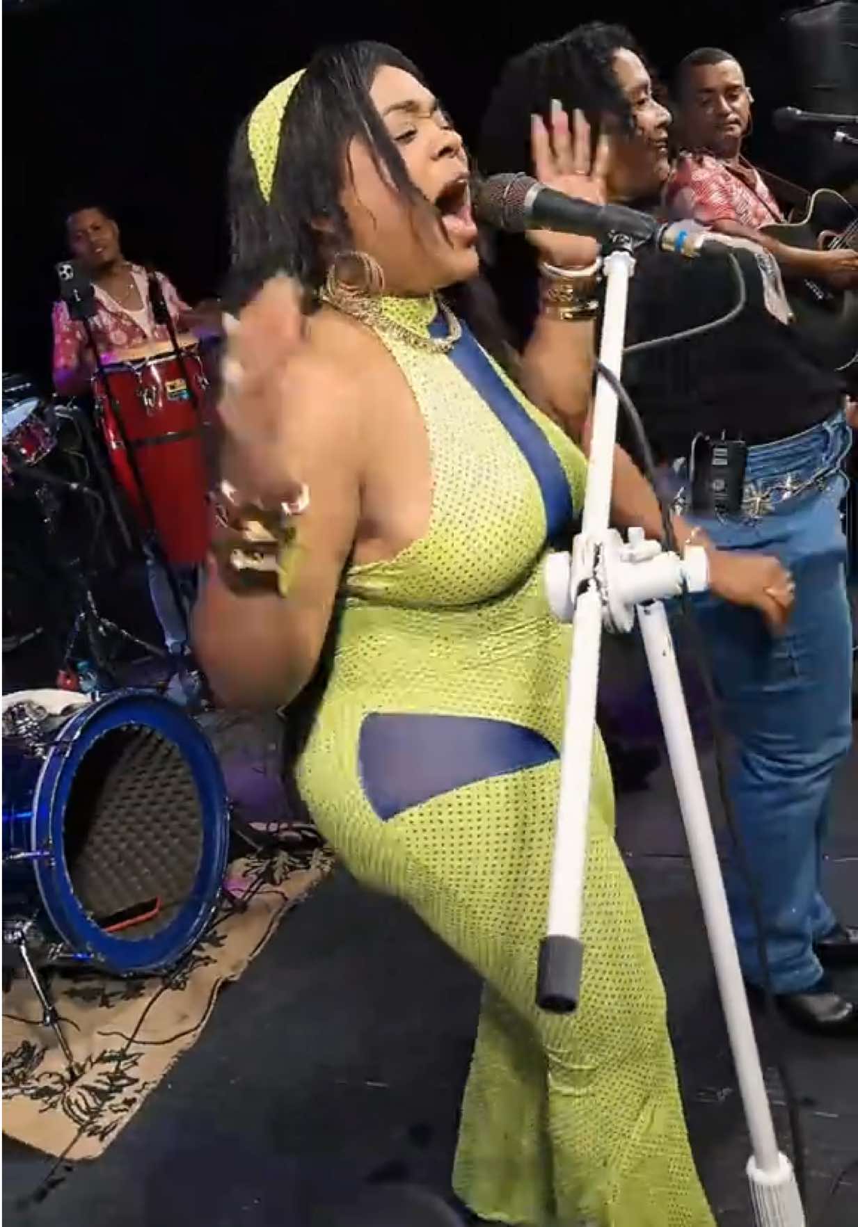 @Katty Cumbe Cantante