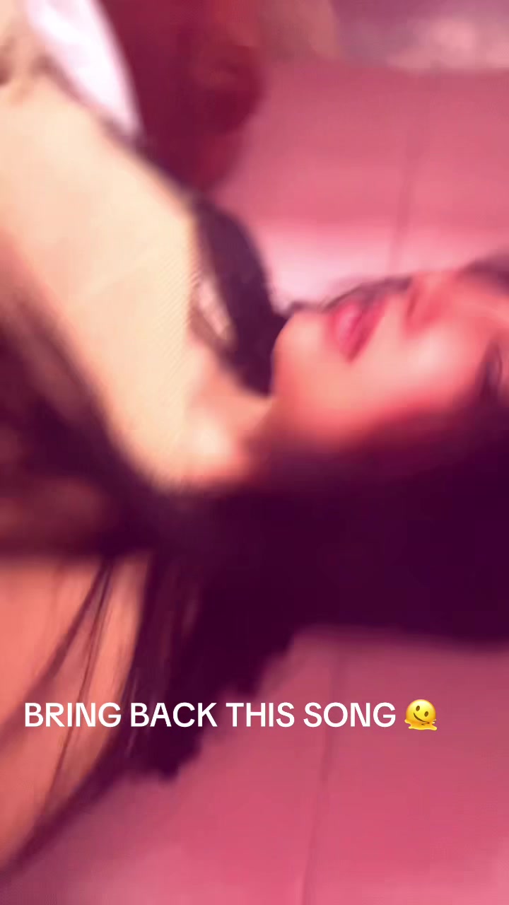 @Woopwoopthatsthesoundofelyse🍃