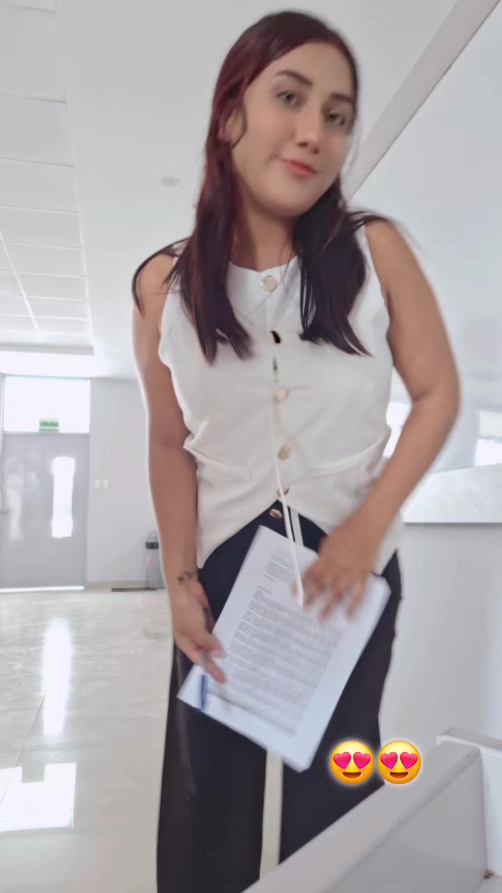 @𝑽𝒂𝒍𝒆𝒓𝒊𝒂 𝑬𝒔𝒕𝒆𝒗𝒆𝒔