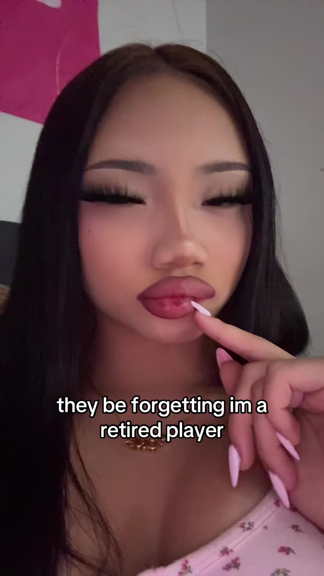 @️