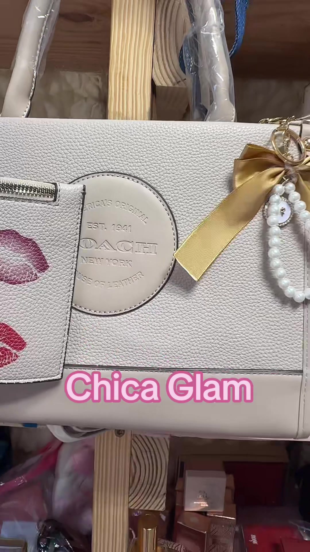 @Chicaglamboutique2