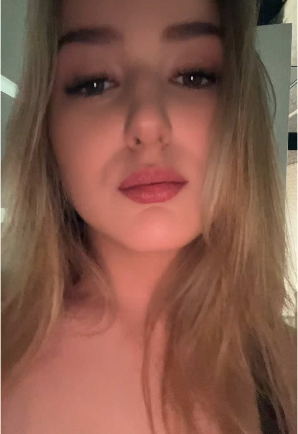 @zuzaa