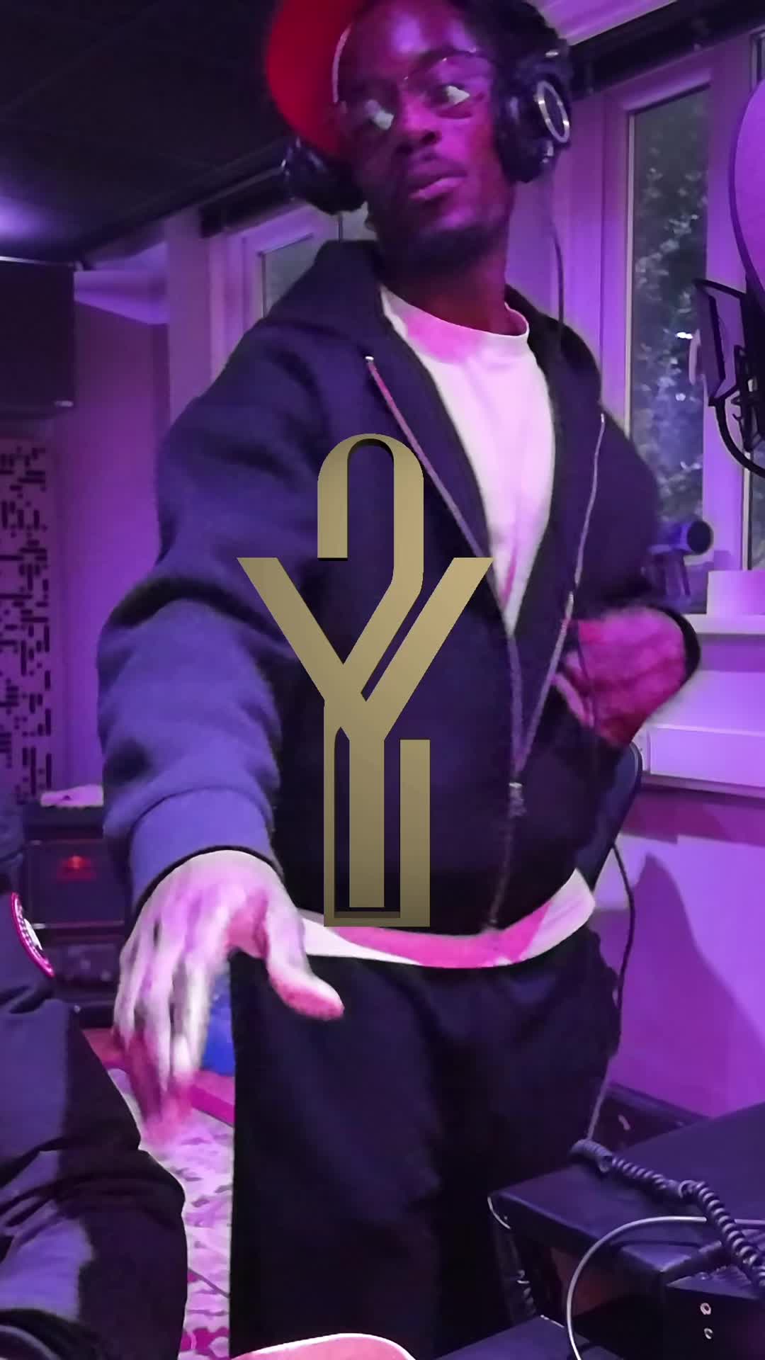 @Y2 World