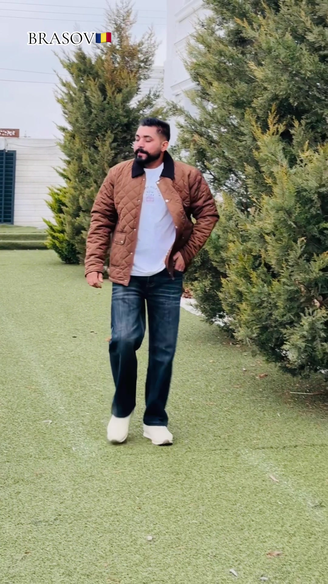 @Honey🇷🇴