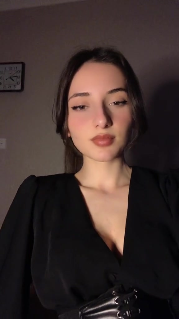 @მარე 누나 🇰🇷💋