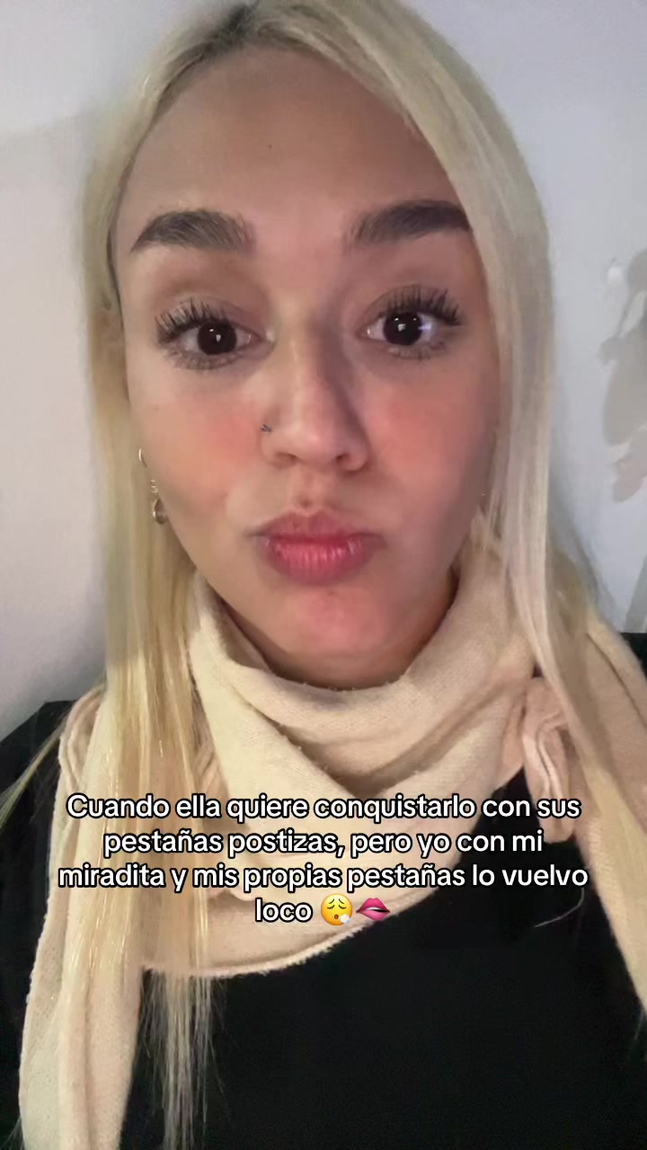 @𝓐𝔃𝓾𝓾🕷️