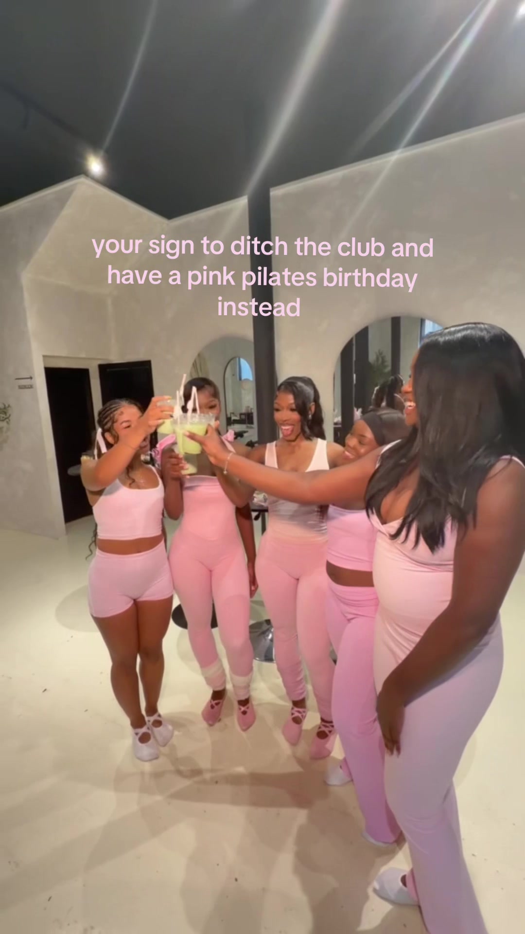 @hotgirlhollyy