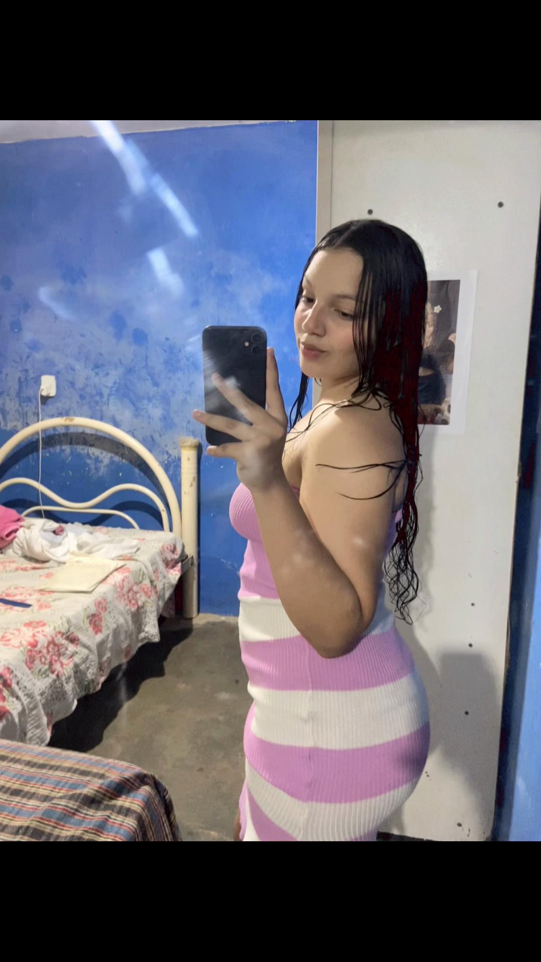 @Larissaxt_01