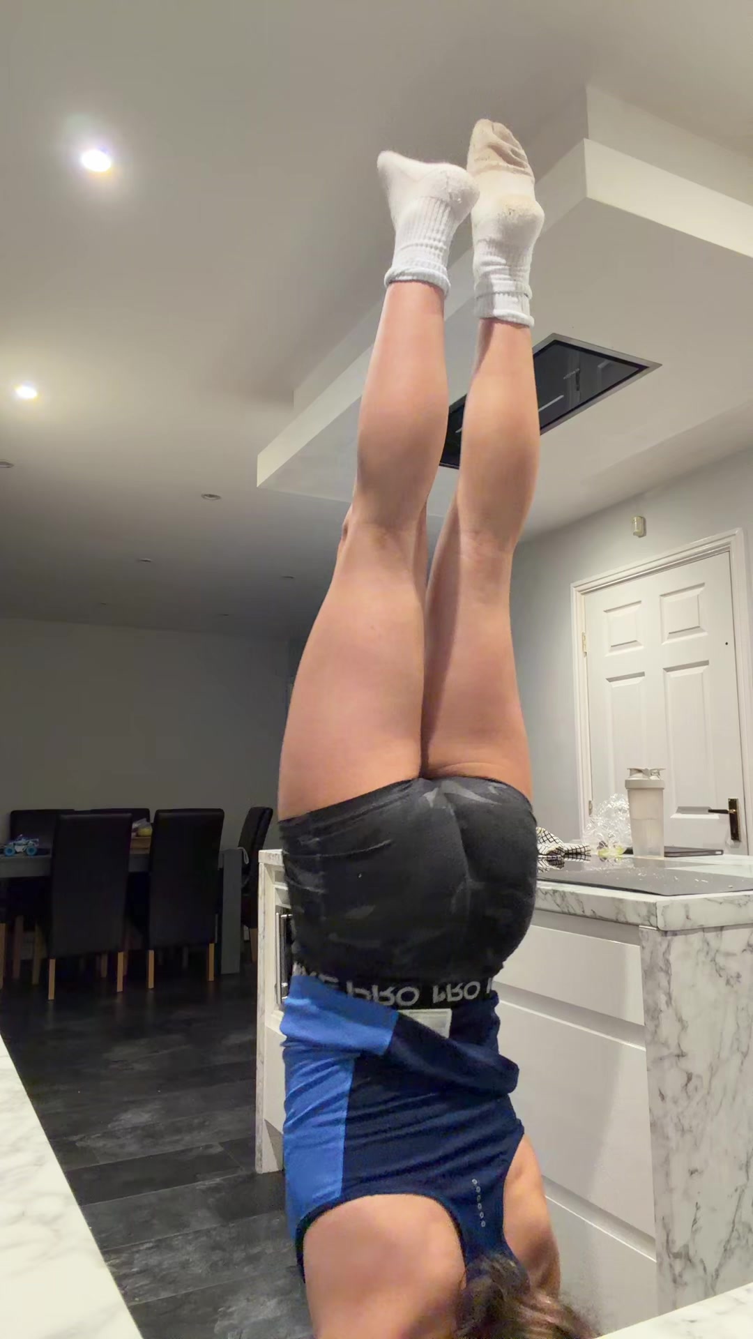 @Liv