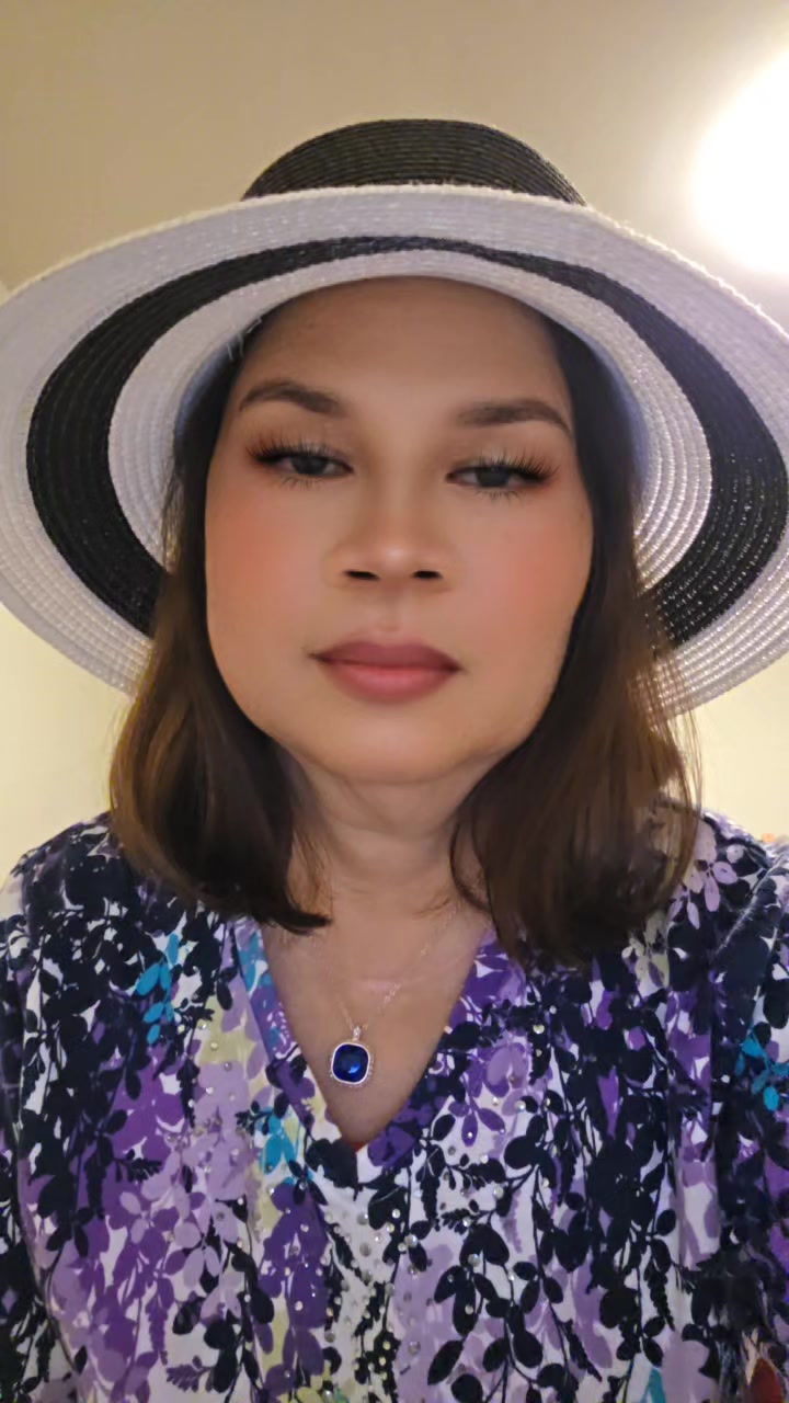 @Evelyn D Queen
