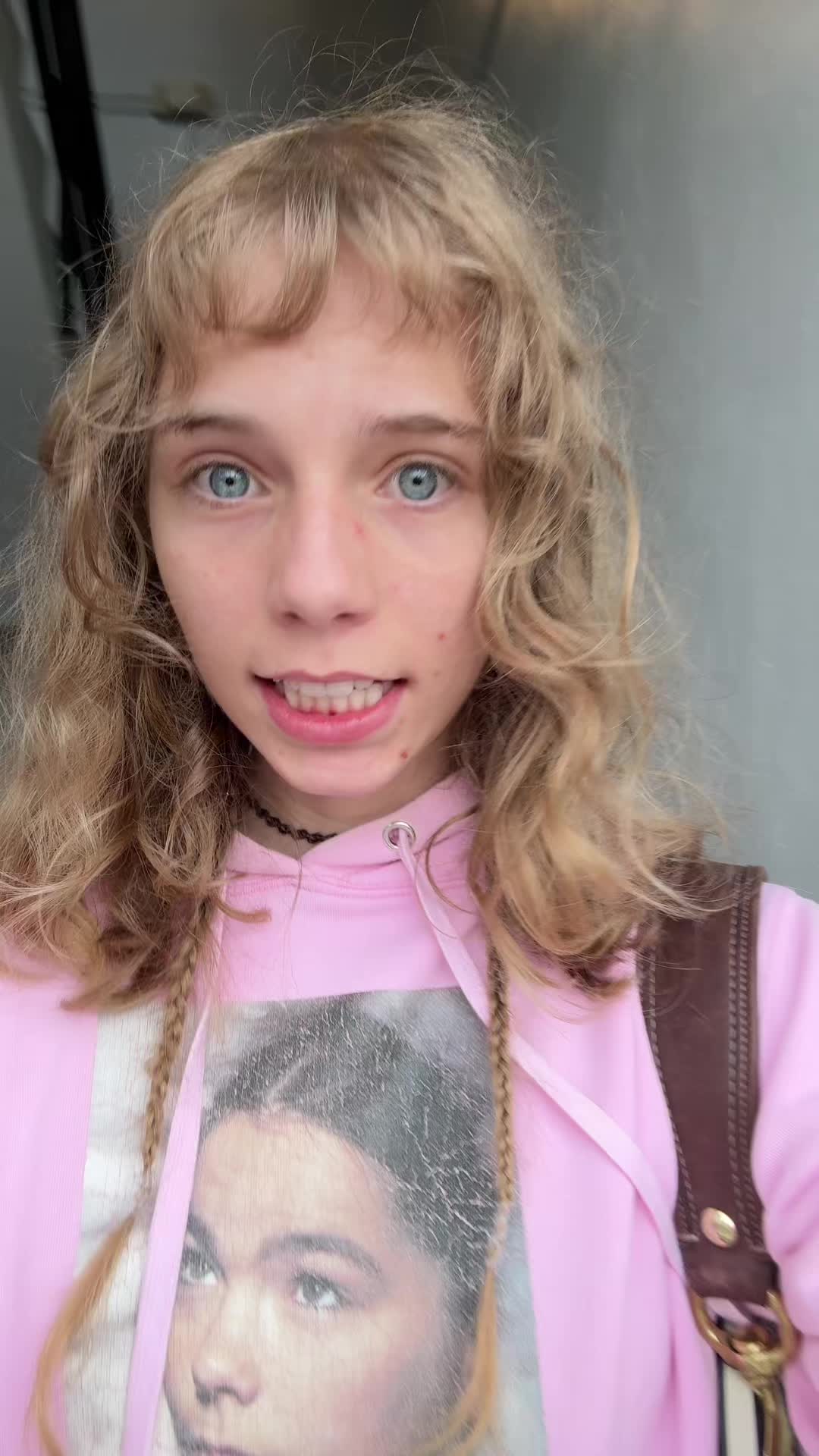 @swimswamswum