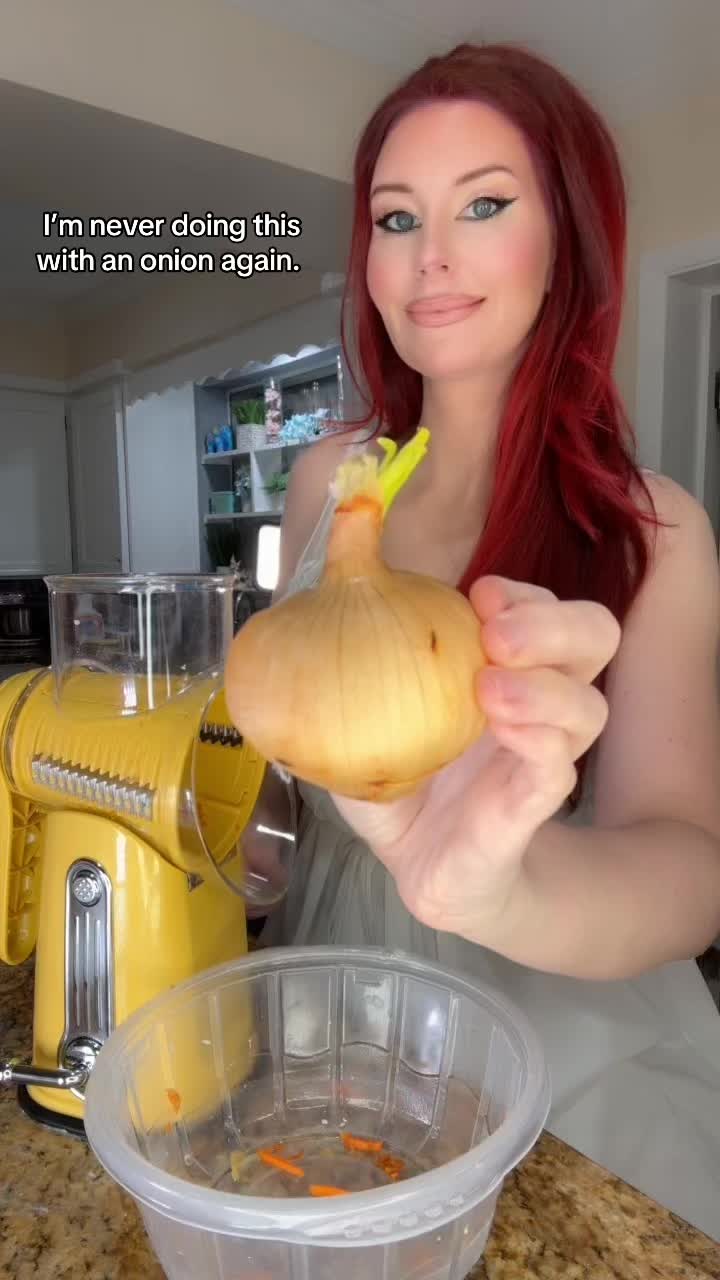 @TheLadyLeanne