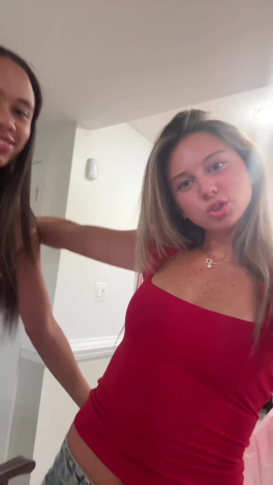 @ab.niel25