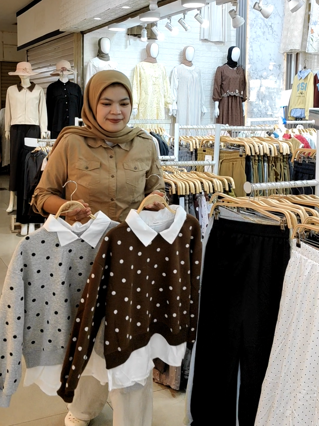 @QUEENSHA AND UWIE FASHION