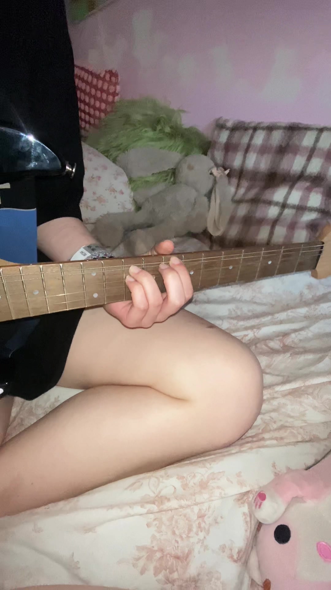 @Nela ⋆˚🧟&zwj;♀️ ꩜˚⋆｡˚✧･ﾟᖭི༏ᖫྀ