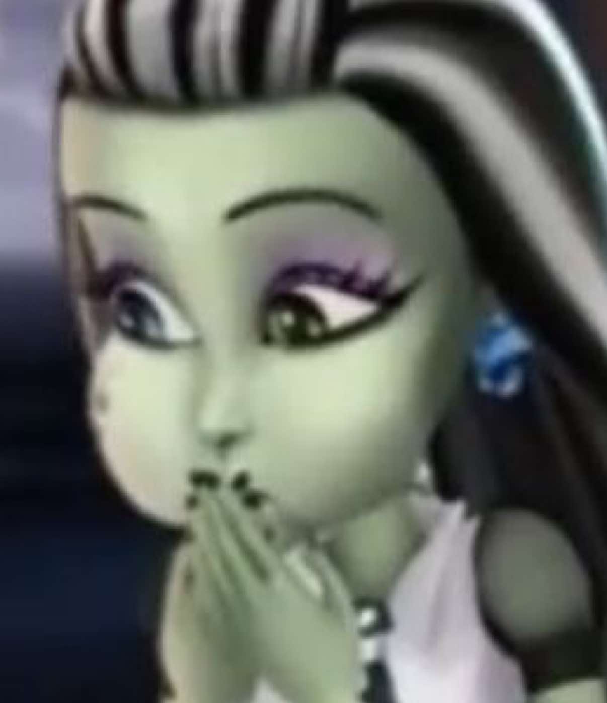 @𝐌𝐞𝐚𝐝𝐨𝐰🌚