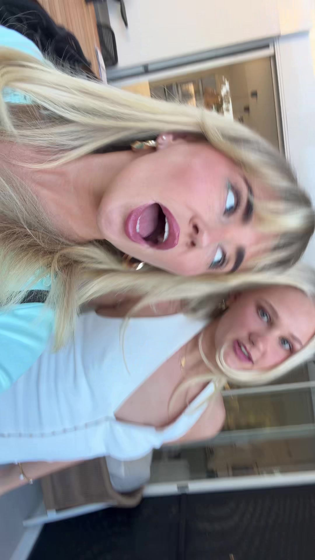 @strawbigaill