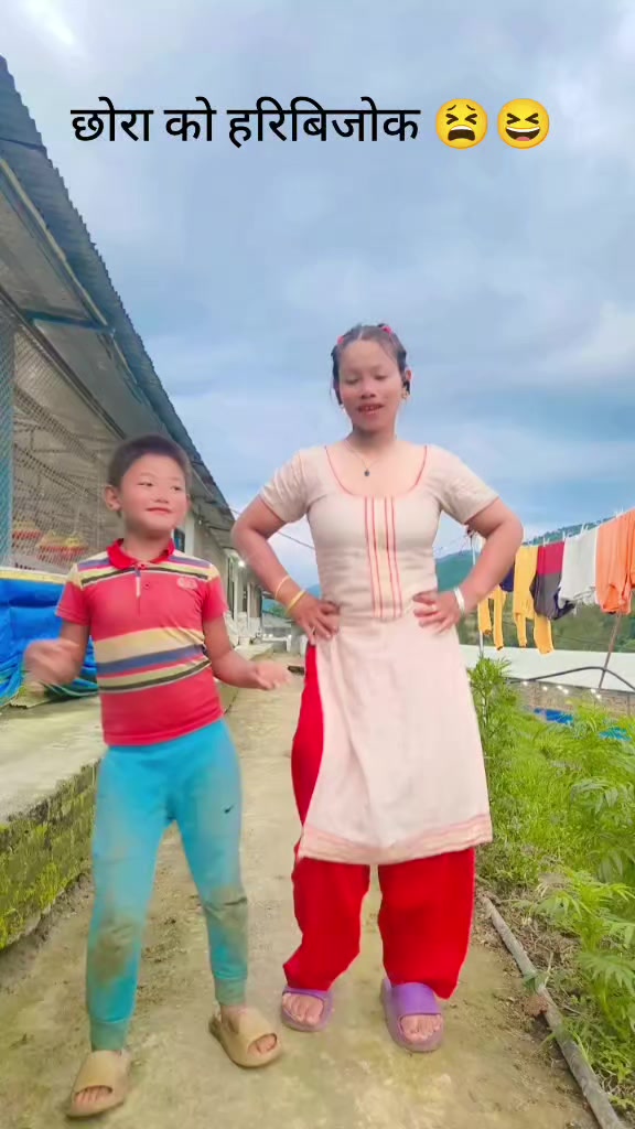 @☦️सोफिया चेपाङ्ग🇳🇵