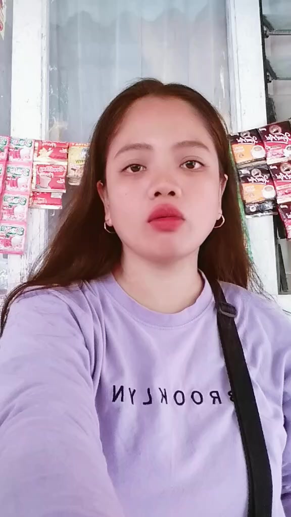 @Uni Risna