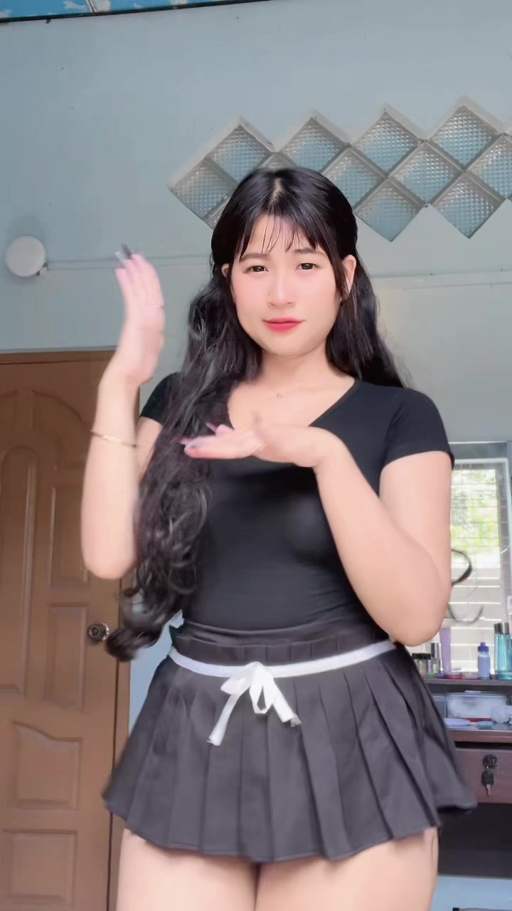 @Emie 🍑