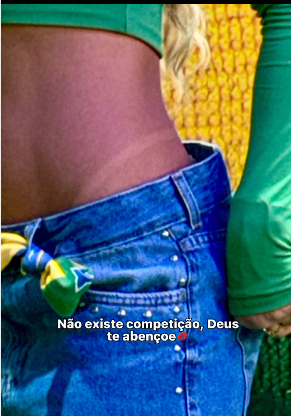 @Poly Dourado