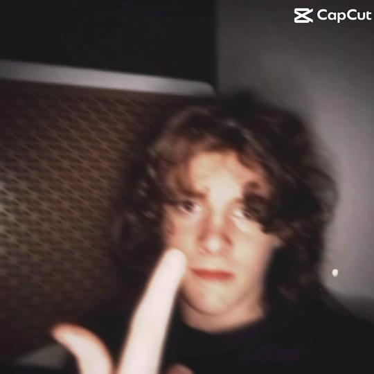 @HarperChichester