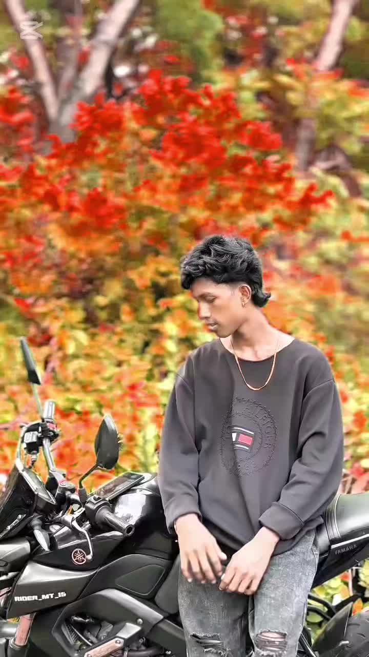 @MATHU RAVANA💥..
