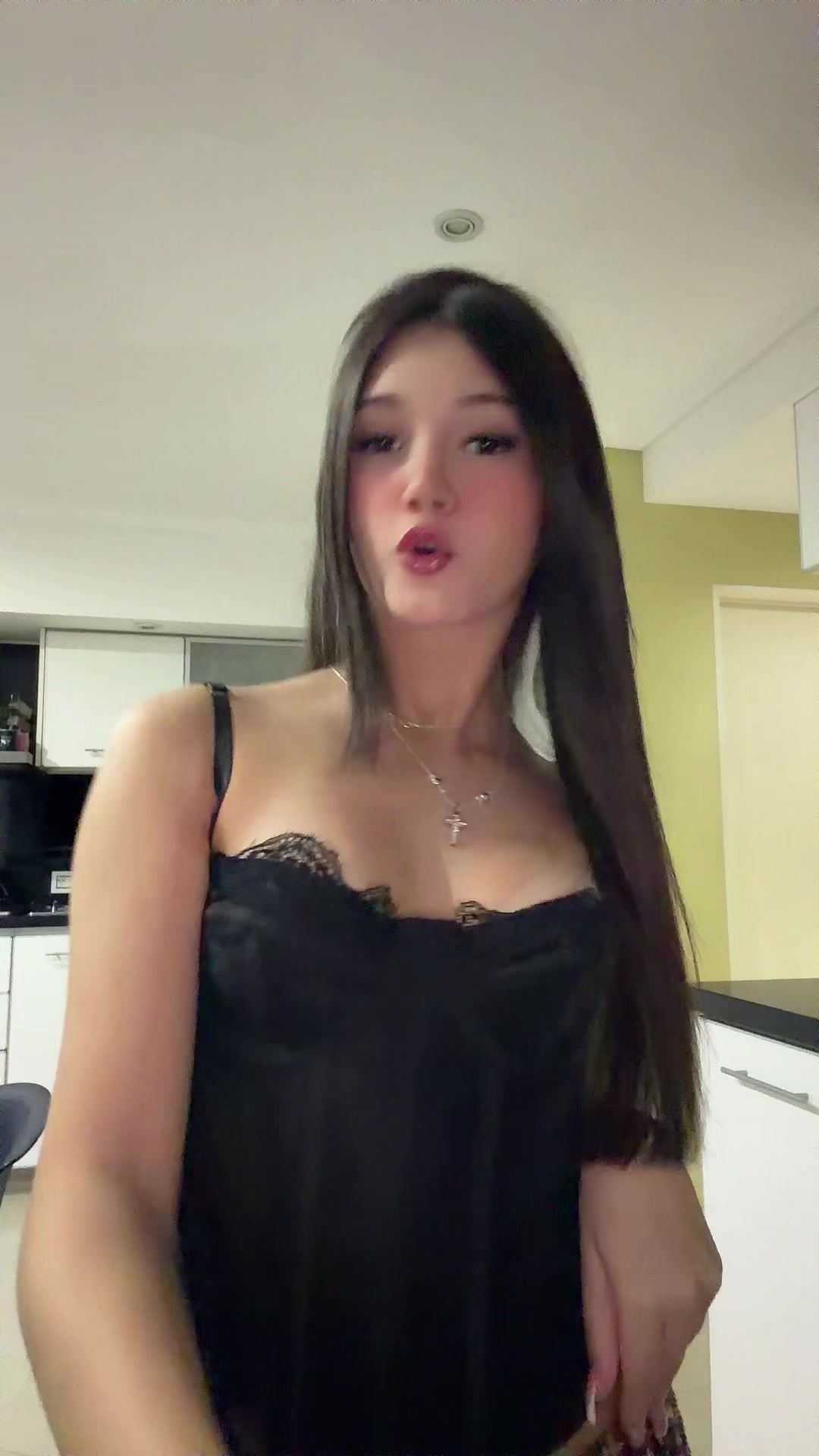 @777