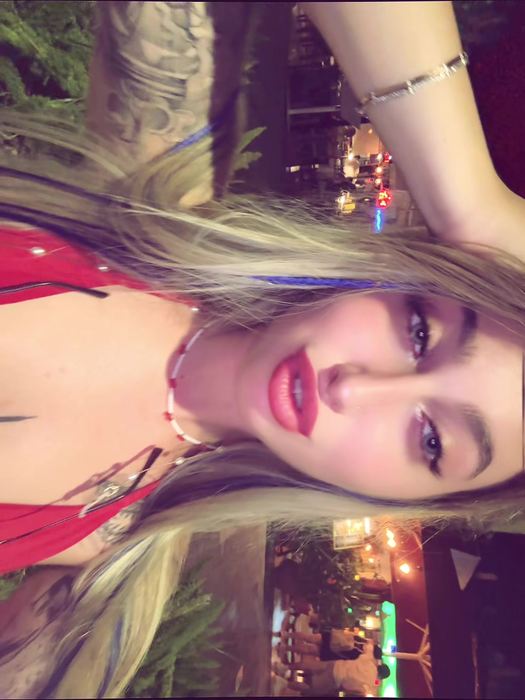 @Sovenok_