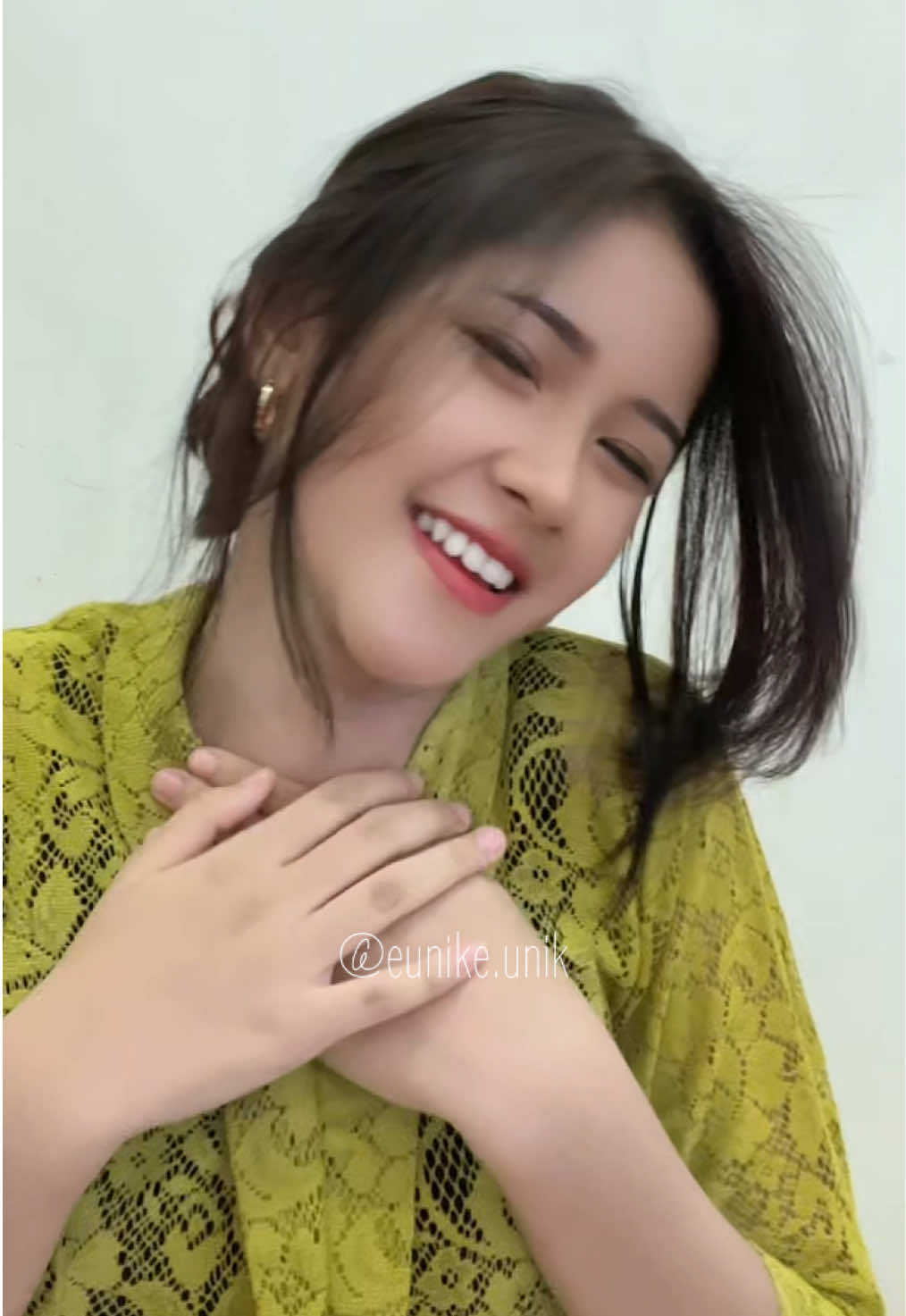 @Eunike ( Unik )