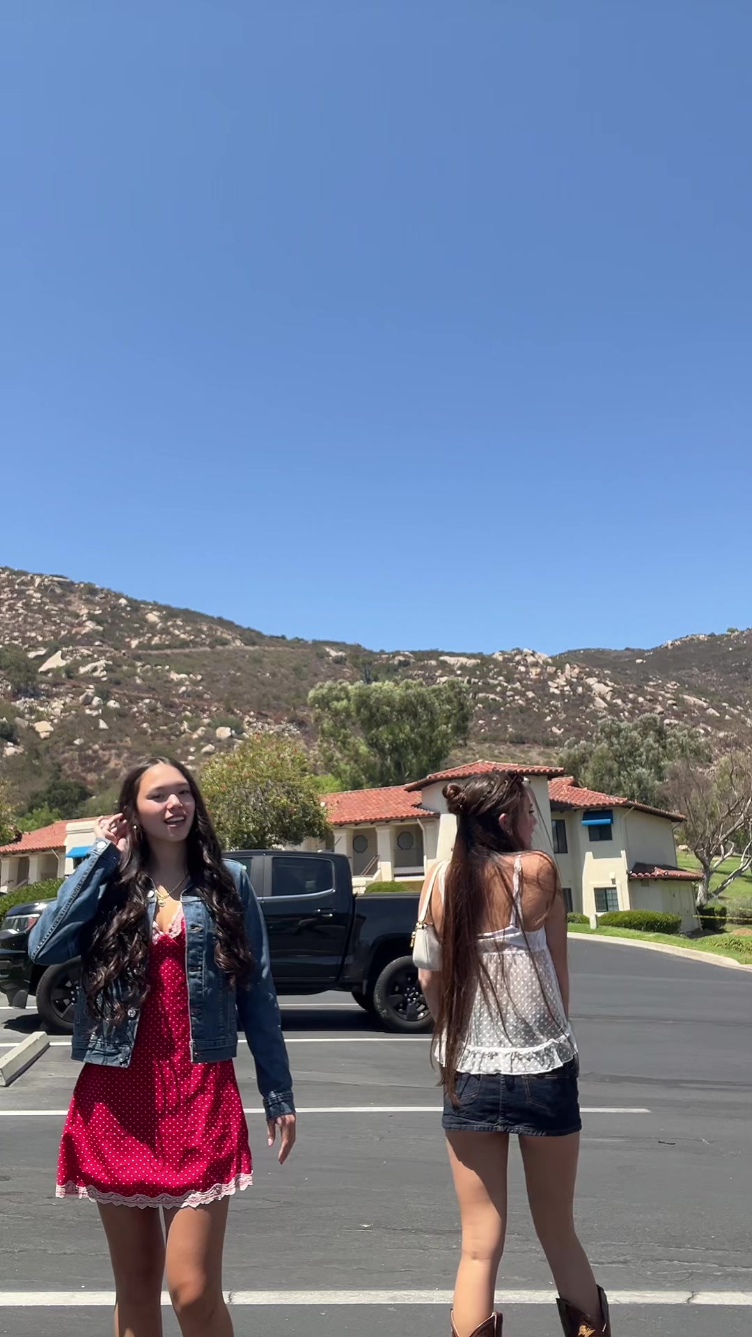 @ayla