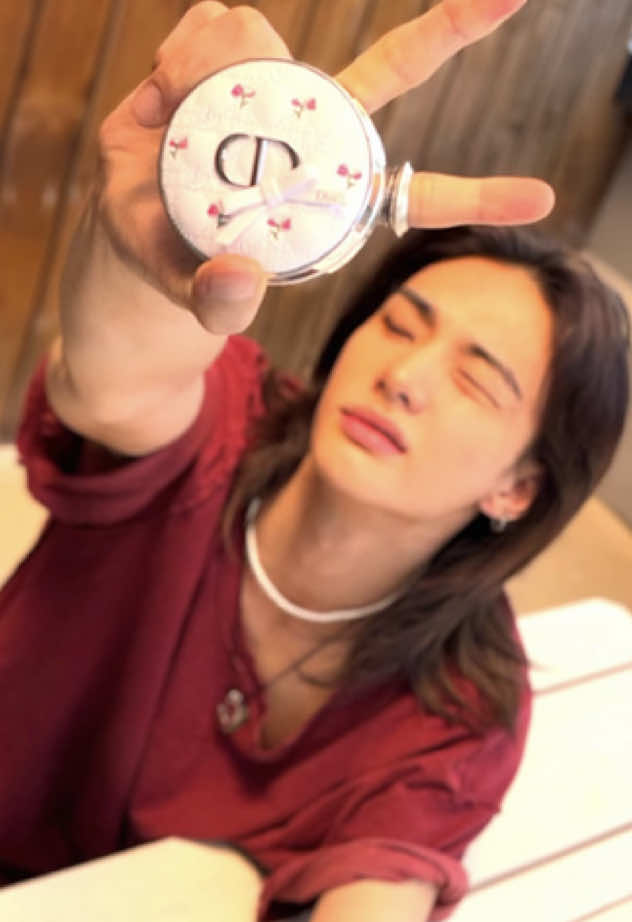 @⊹ ࣪  sof  ( lv&rsquo;s hyu ) ࣪ ݁