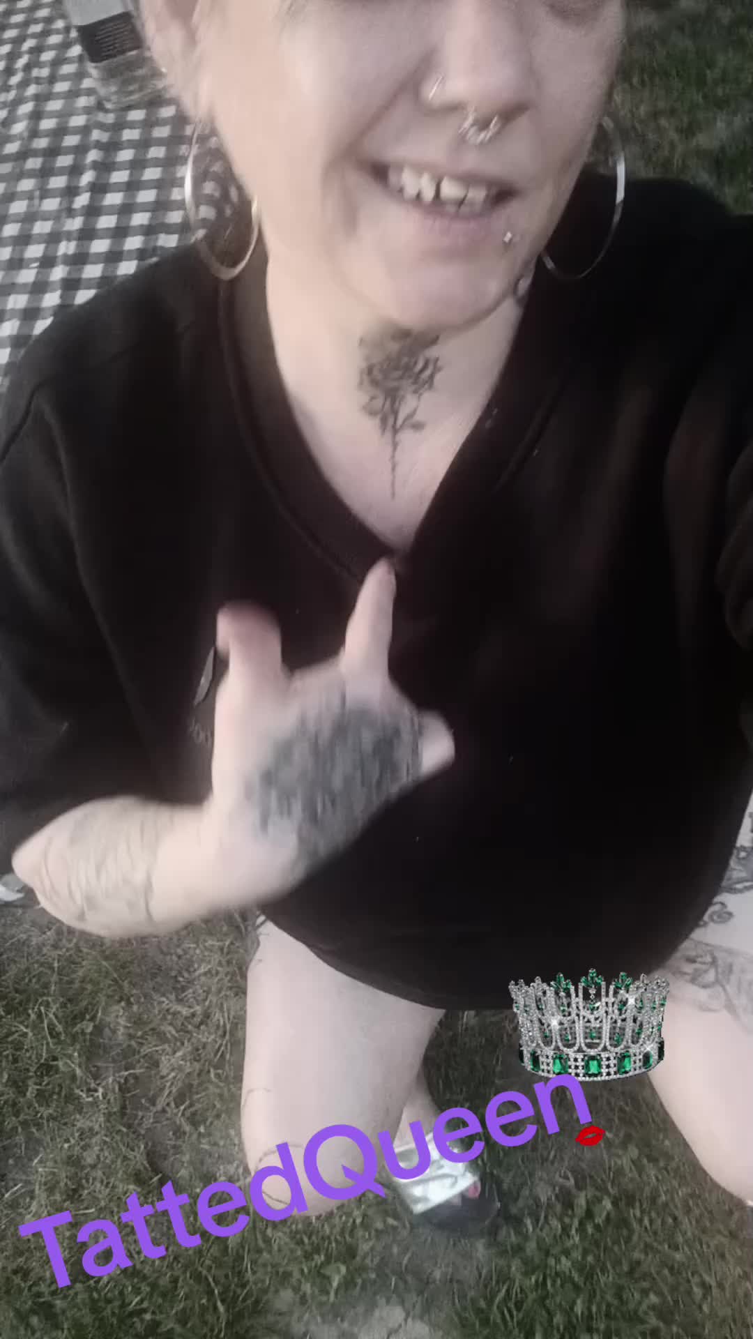 @tattedqueen5. lou ky