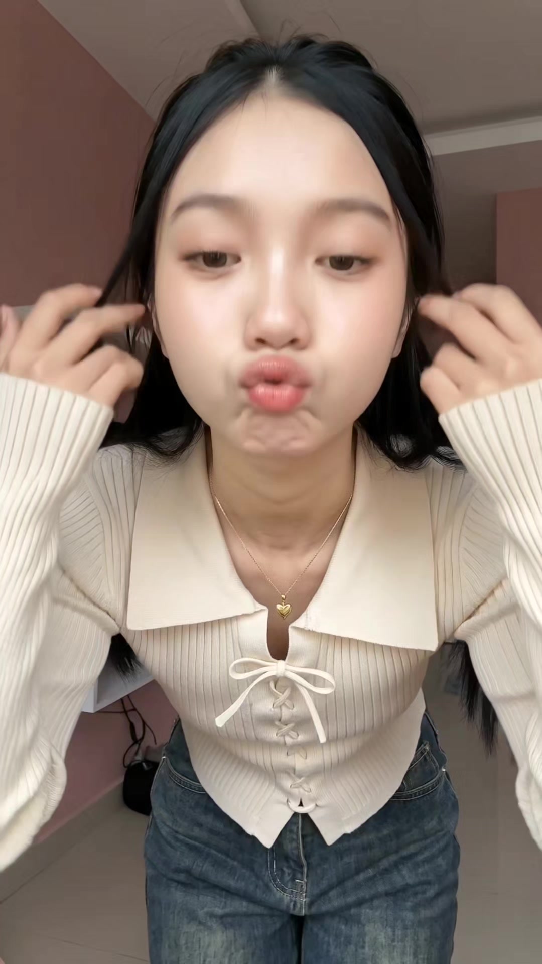 @𝑐𝑙𝑎𝑟𝑎𝑎🎀