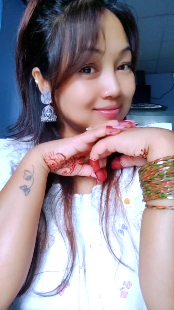 @parii-gurung👸🧚♀🇳🇵🇯🇵