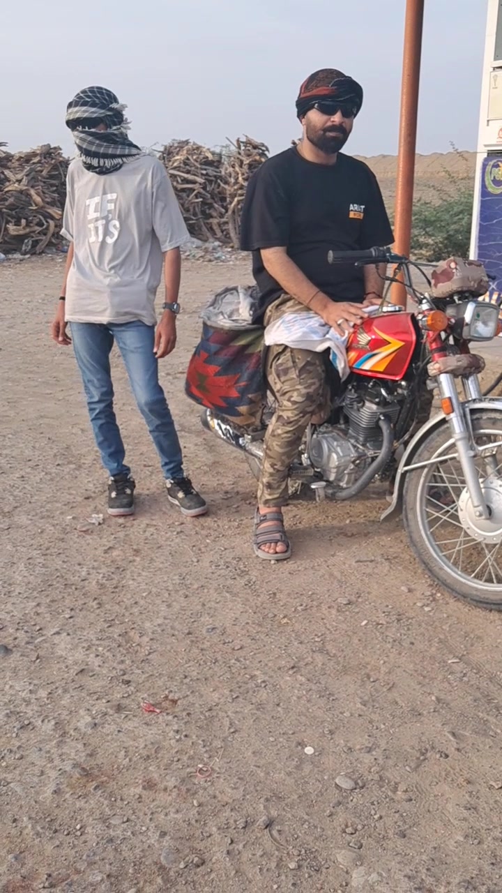 @Muصawwiر Kakkar