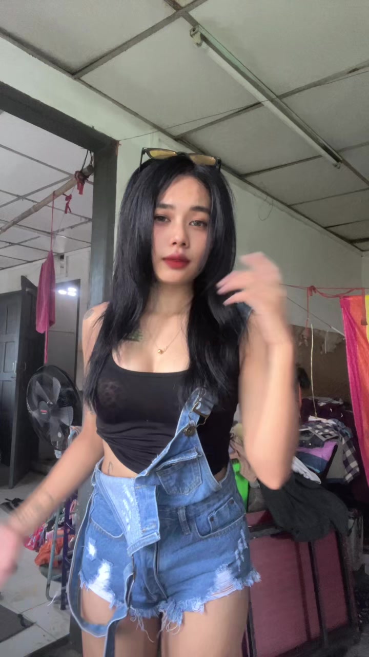 @Tin Zar Naing(Official acc)🌺