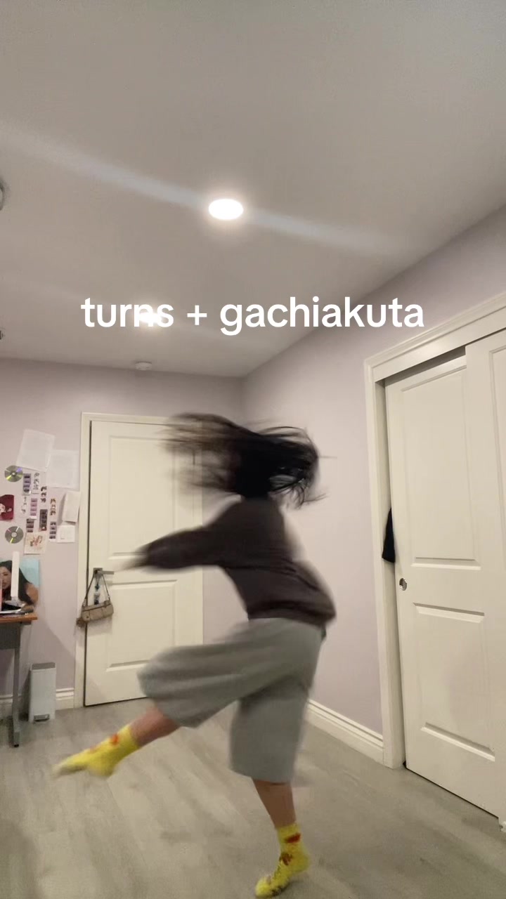@chrissy