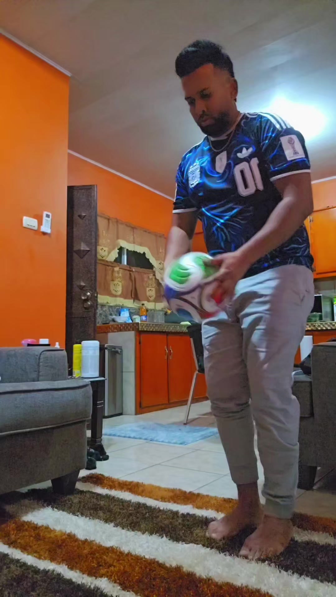 @KO