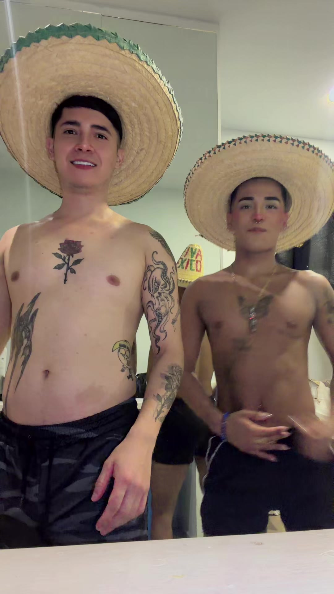 @Adriel G&oacute;mez