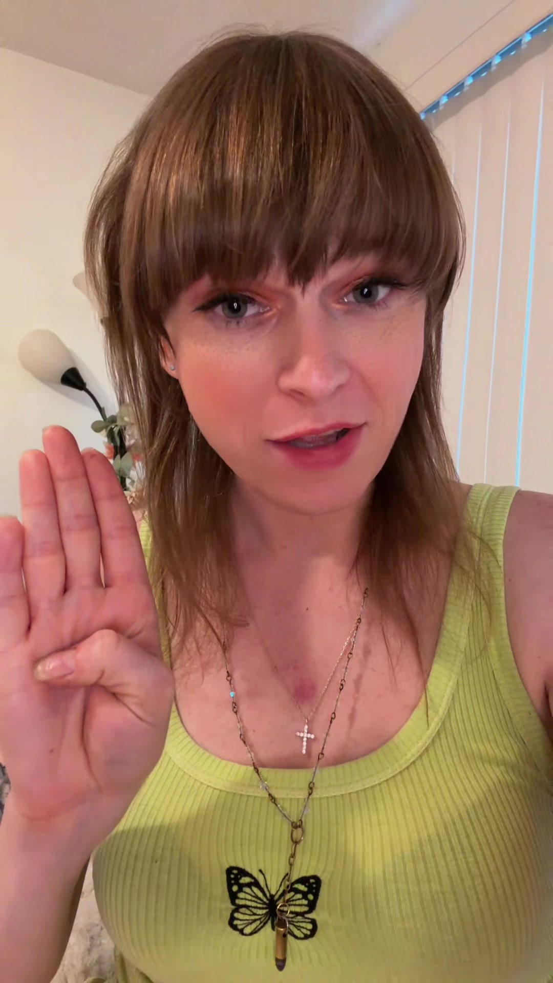 @LIZZZY