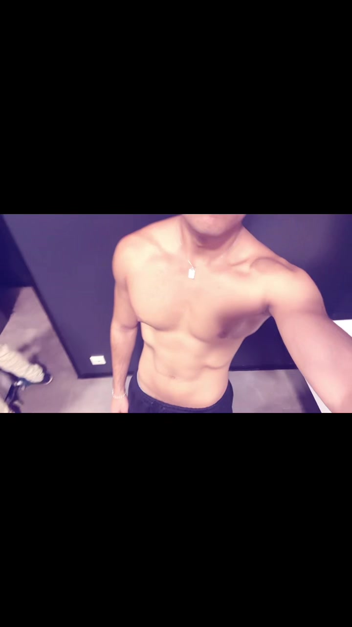 @𝒾𝓈𝒽𝒾 ☬